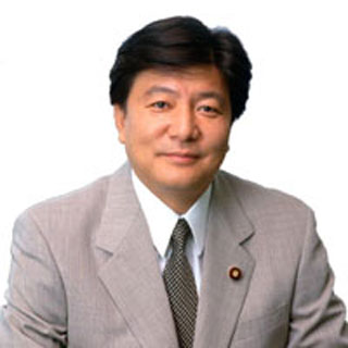 新藤　義孝